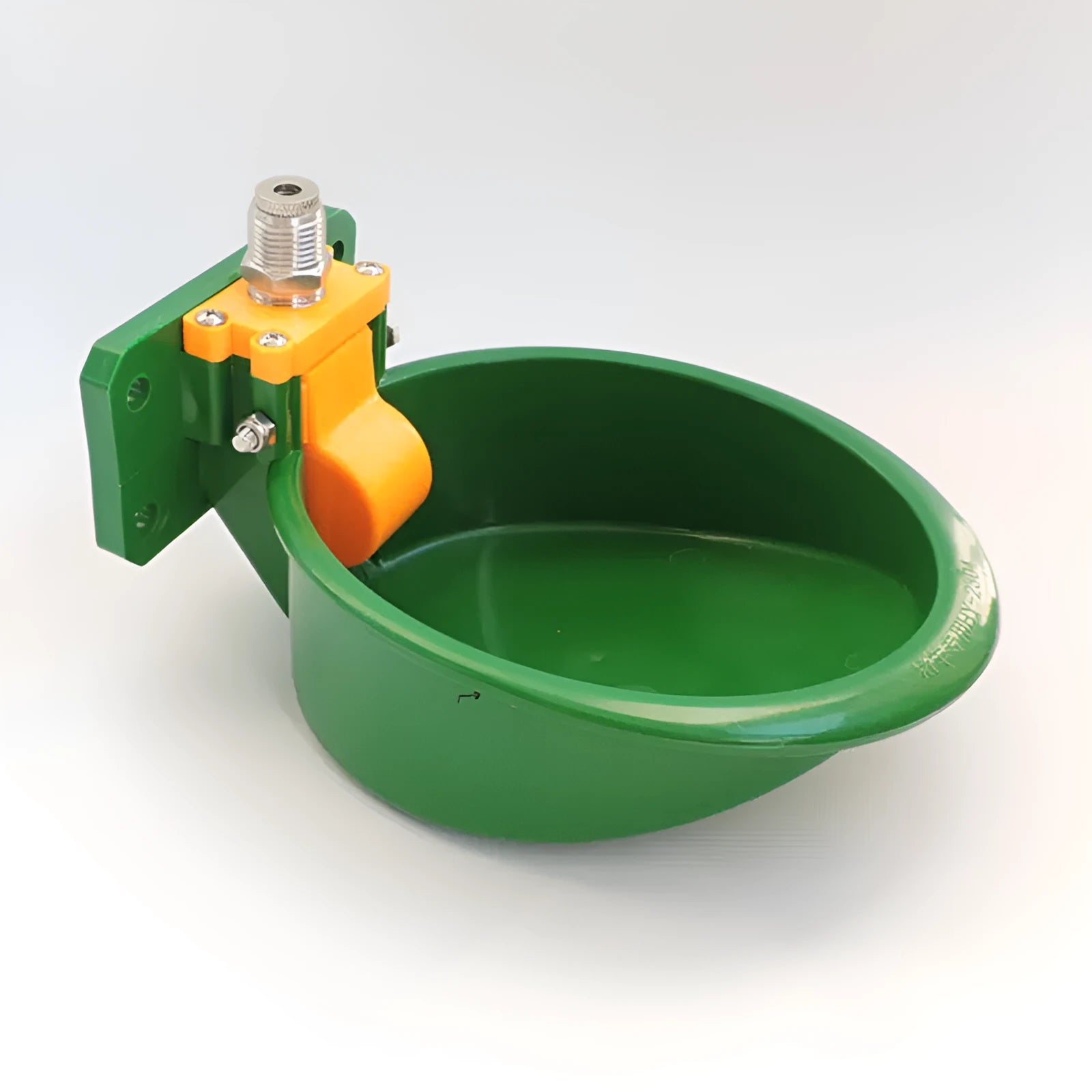Green engineering plastic automatic drinking bowl for pigs and sheep with water-saving nozzle