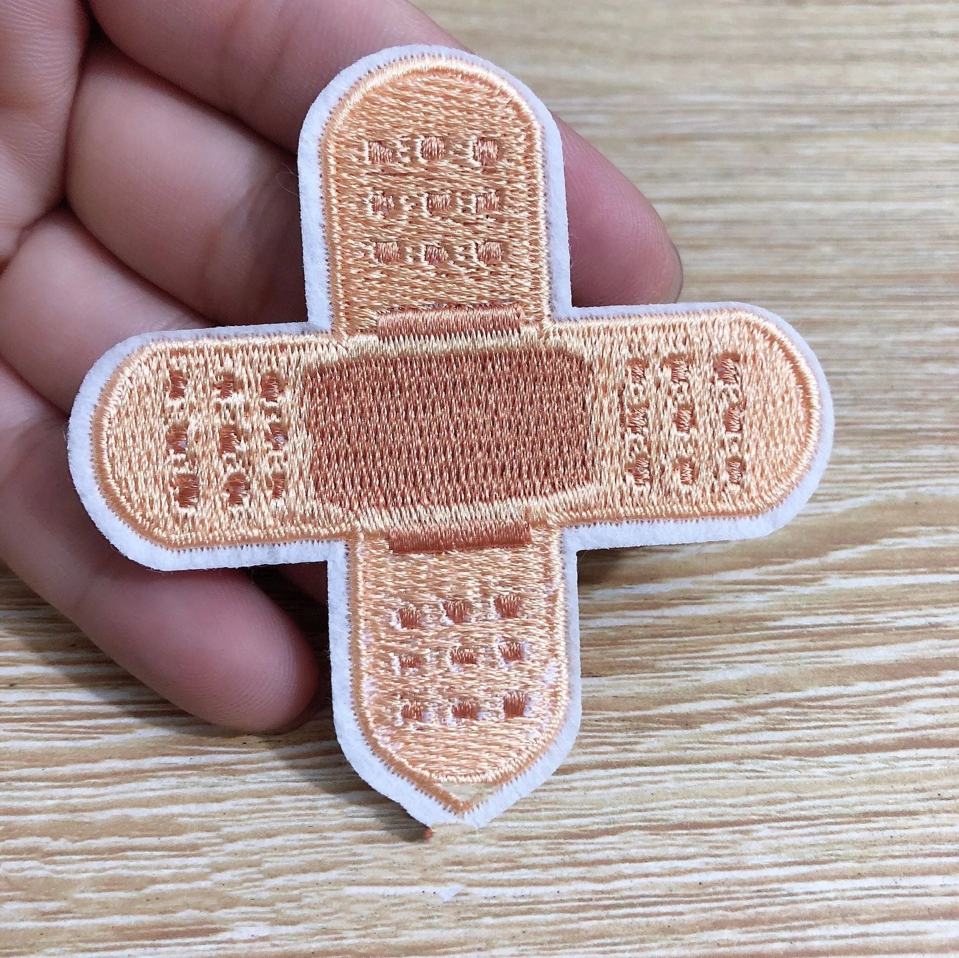Pack of 10 computer embroidered fabric patches with lace craft detailing for clothing decoration