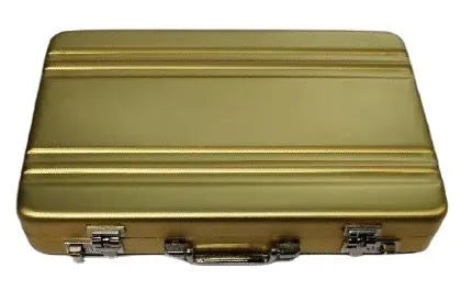 Aluminium alloy metal card holder in red, blue, black, silver, pink or gold colours with 100x65mm dimensions