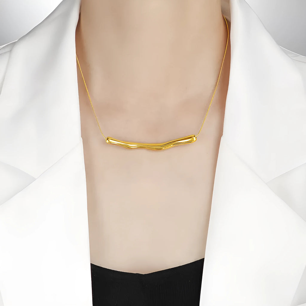 Women's titanium steel necklace with irregular pleated collar design in gold or steel electroplated finish