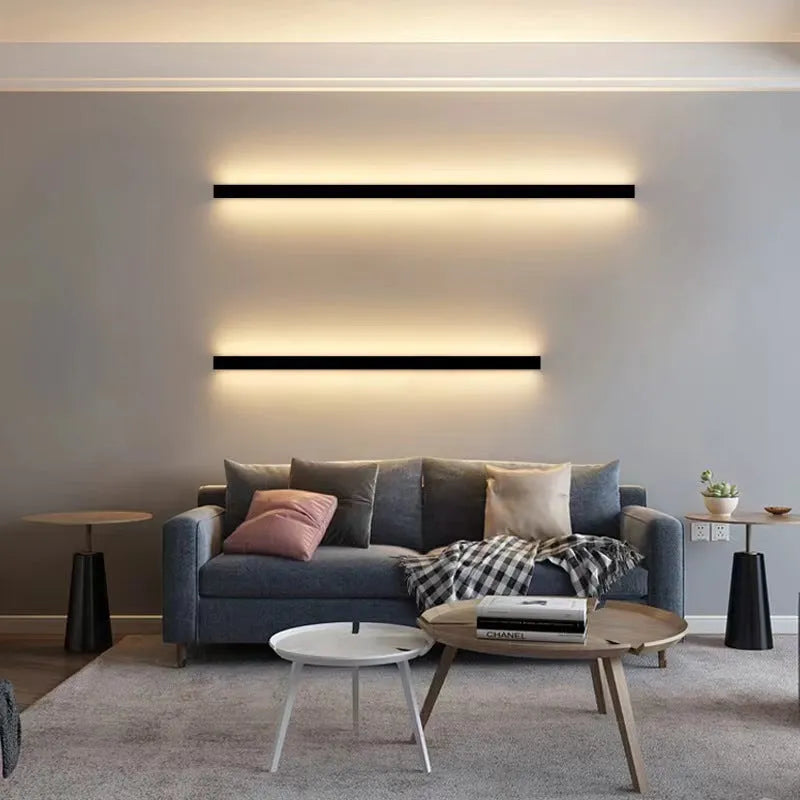 80 cm long black aluminium LED strip wall lamp with touch control for three light colours.