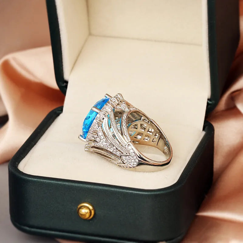 Italian Court retro hollow women's ring in white steel electroplated brass with filigree openwork design