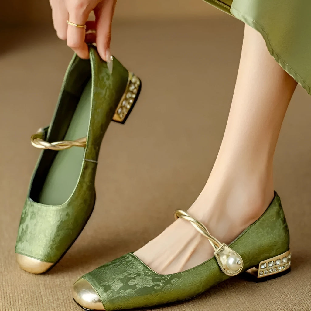 Women's retro French low-cut shoes with sequins, Velcro fastening, and low platform heel in beige, black, and green