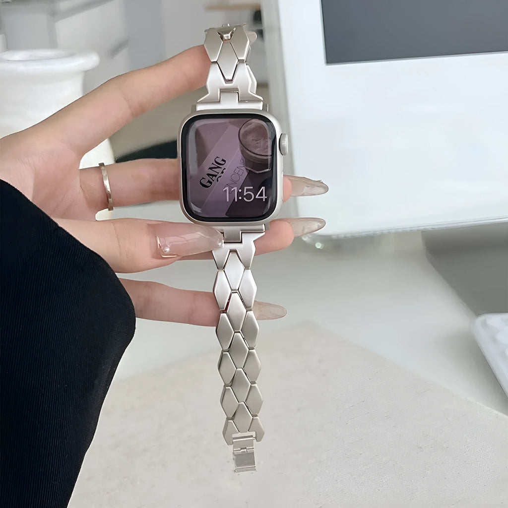 Metal chain steel band diamond strap for Apple Watch – silver colour, fits 38/40/41mm and 42/44/45/49mm cases