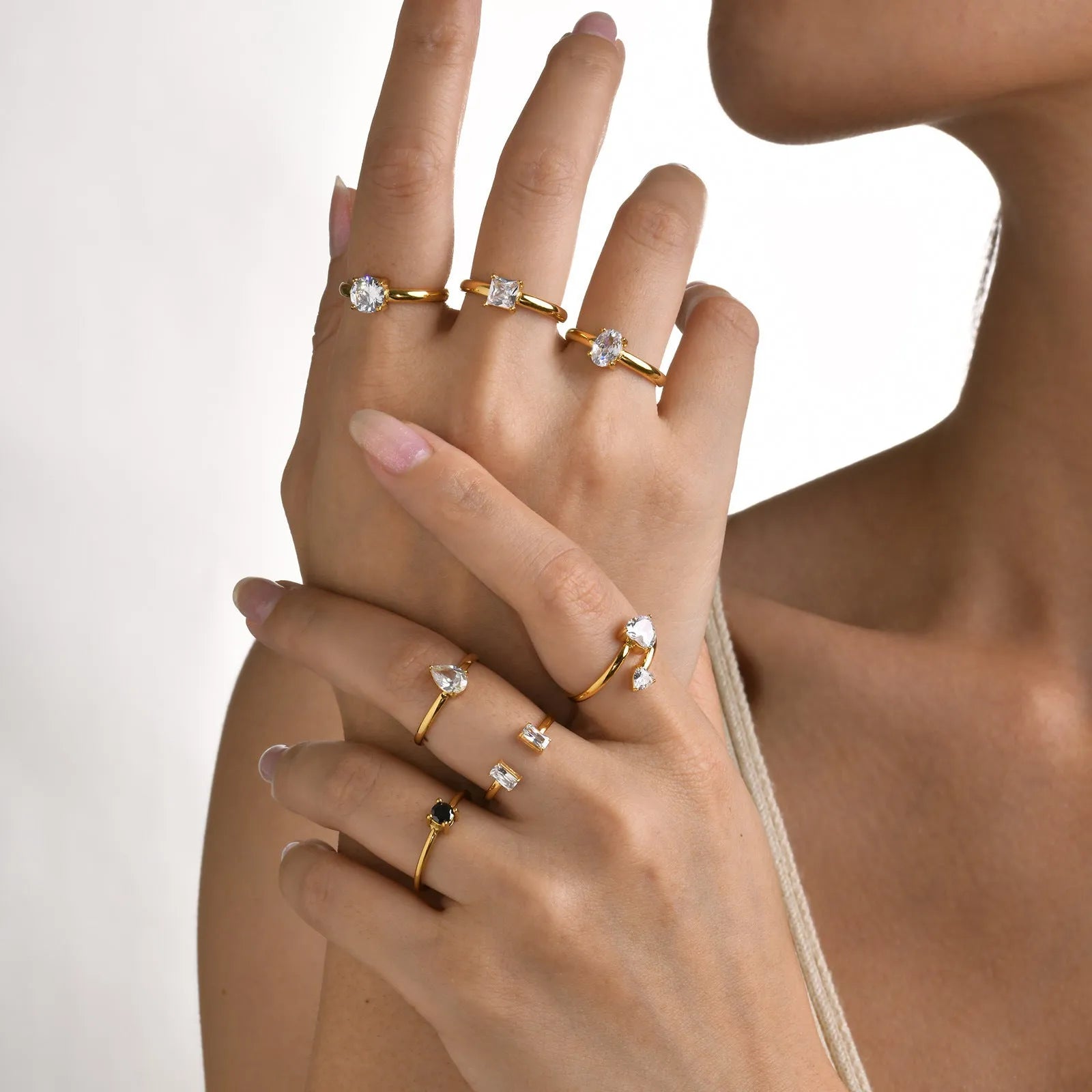 Women's stainless steel open ring with U-shaped geometric design and electroplating finish