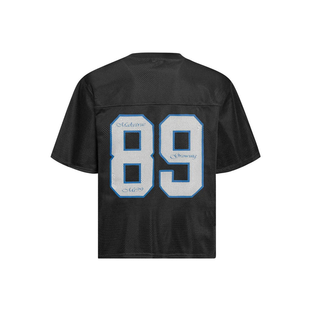 Men's loose-fitting casual T-shirt in black or white with regular sleeves
