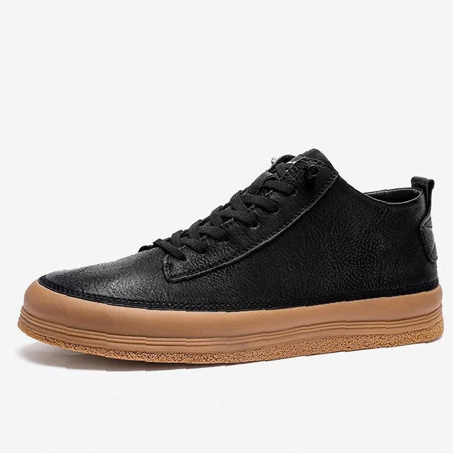 Men's black casual leather shoes with round toe, flat heel, and lace-up closure