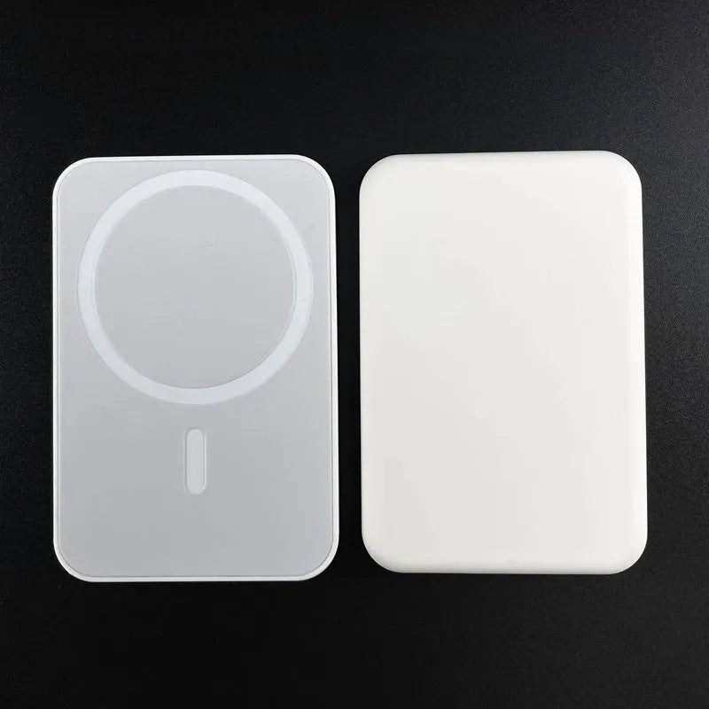 White magnetic wireless charging power bank with 5000mAh capacity showing compact dimensions
