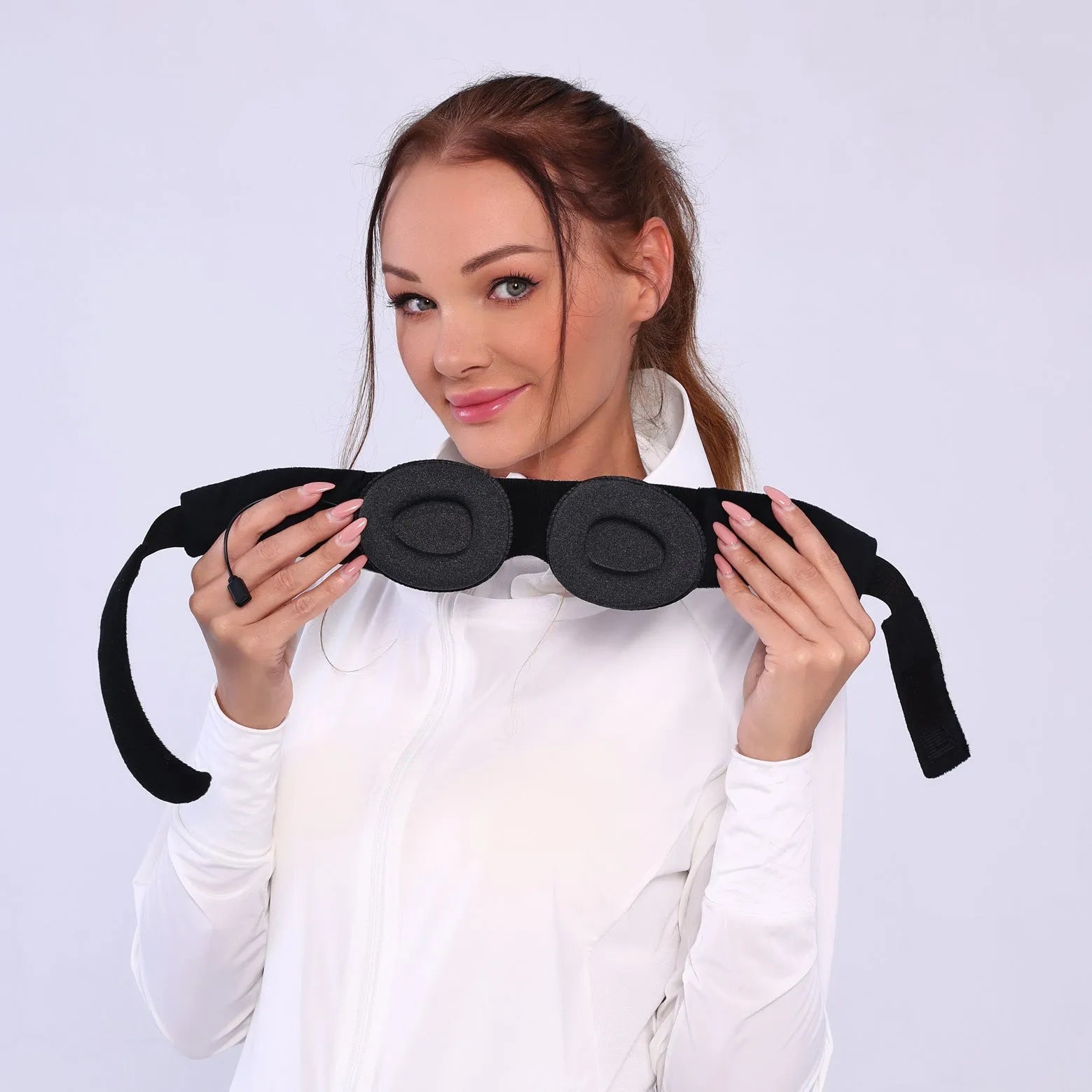 Gray outline Bluetooth sleeping eye mask for long eyelashes, polyester fabric