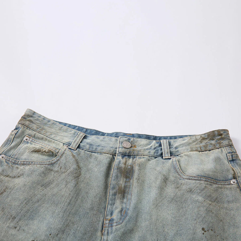 Blue cropped washed denim middle pants with straight leg street fashion style and zipper fly