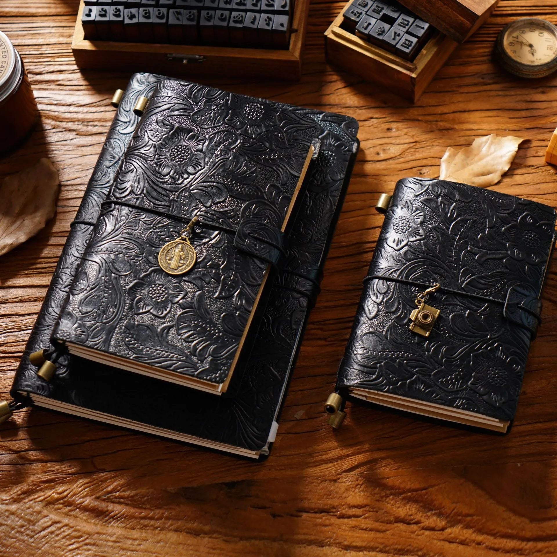 Creative vintage engraving cowhide travel notepad in black A5 size with genuine leather cover
