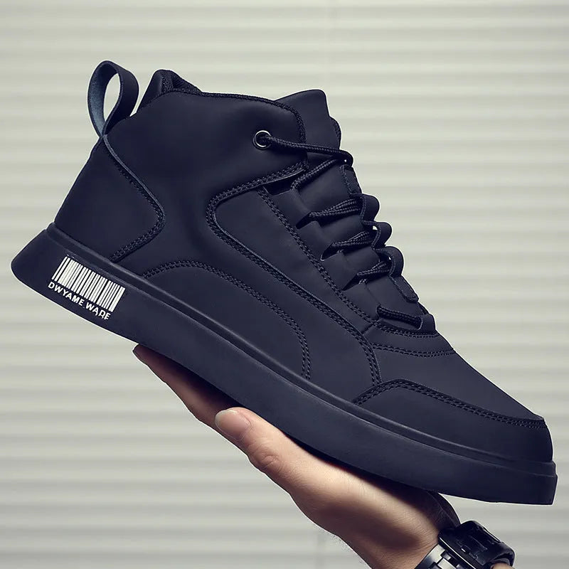 Men's white mid-top casual sports shoes with rubber sole and lace-up front
