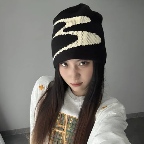 Acrylic knitted beanie hat in black, grey or white colours with 56-58cm head circumference