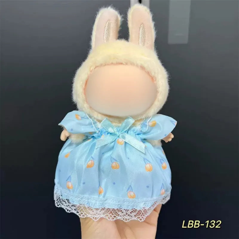 17cm vinyl figure clothing set in plastic material with multiple LBB style options