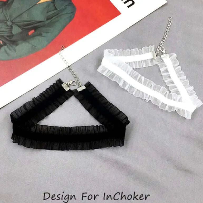 Velvet ruffled clavicle necklace with flower pendant on snake bones chain in electroplated alloy