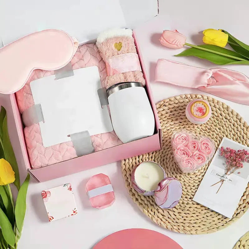 Aromatherapy candle bath gift box with soy wax candles in modern simplicity style.