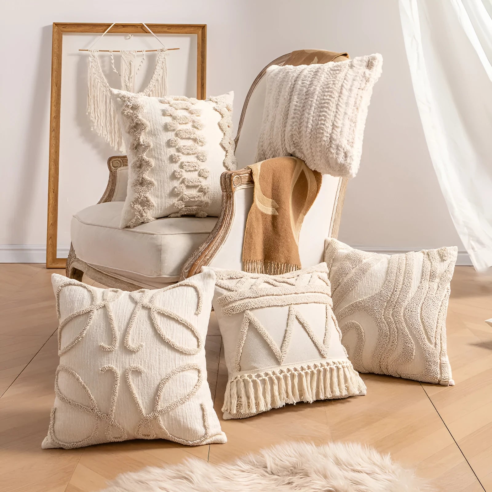 Knitted cushion cover with tassel trim in a printed spiral dots pattern, shown in 45x45cm size.