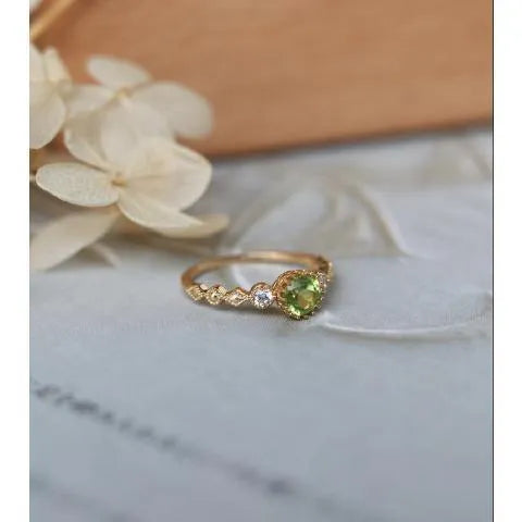 Japanese style copper ring with geometric quadrilateral design and retro artistic aesthetic
