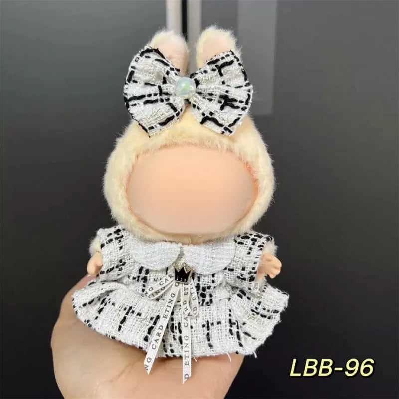 17cm vinyl figure clothing set in plastic material with multiple LBB style options