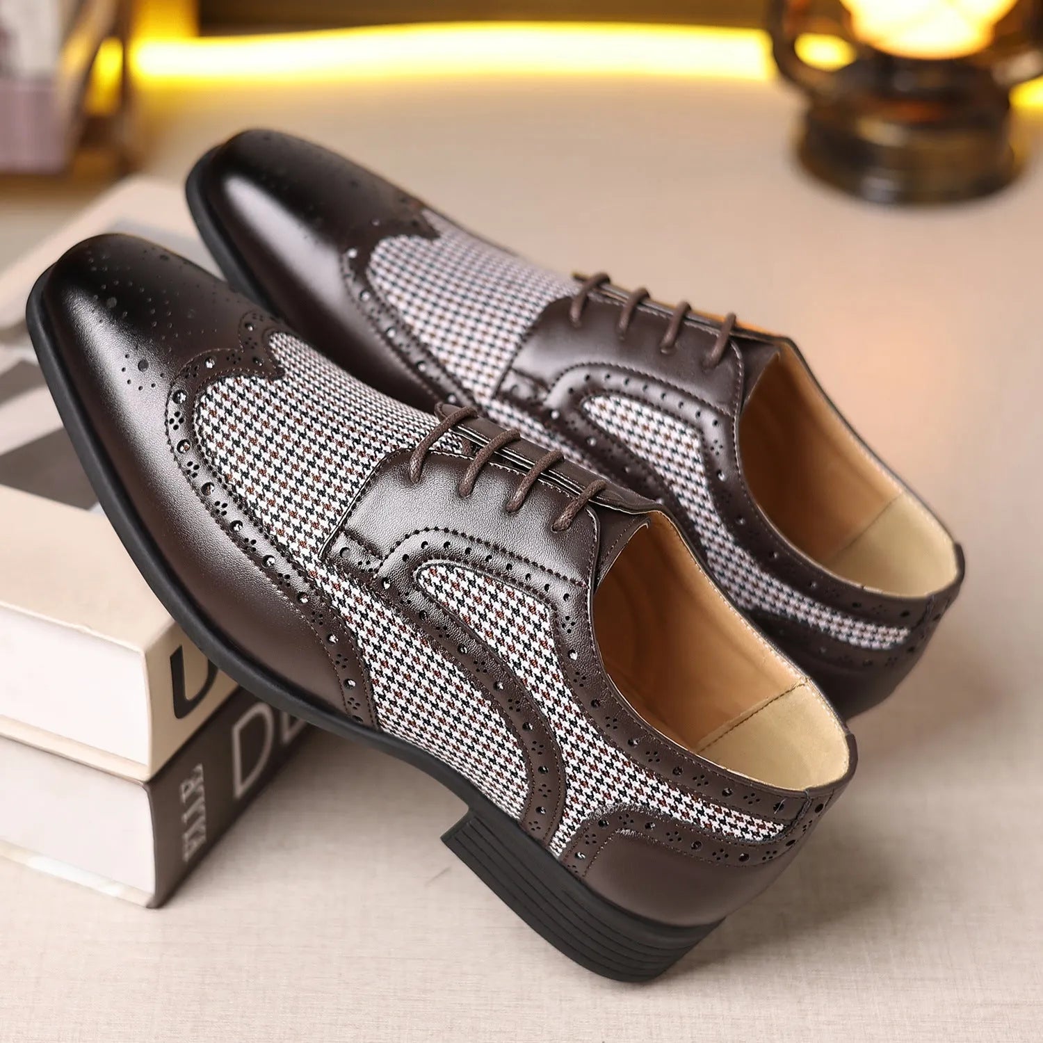 Men's casual plaid shoes with a square toe and lace-up front, in multiple colours.