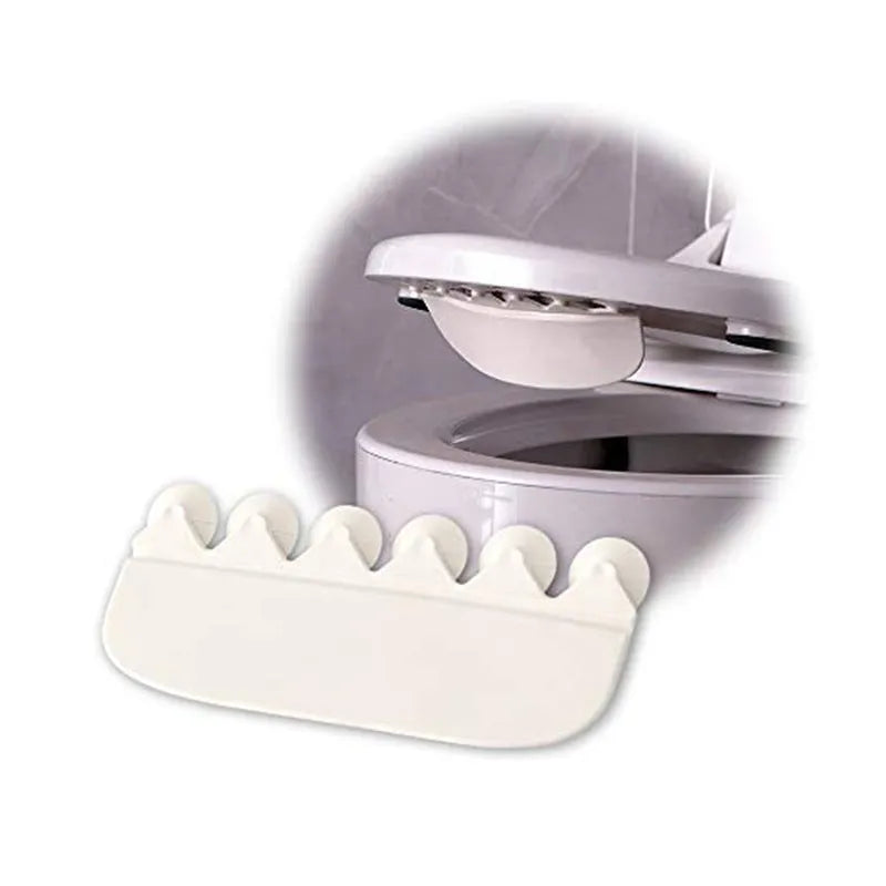 White PVC urine blocking board for boys toilet training on toilet seat