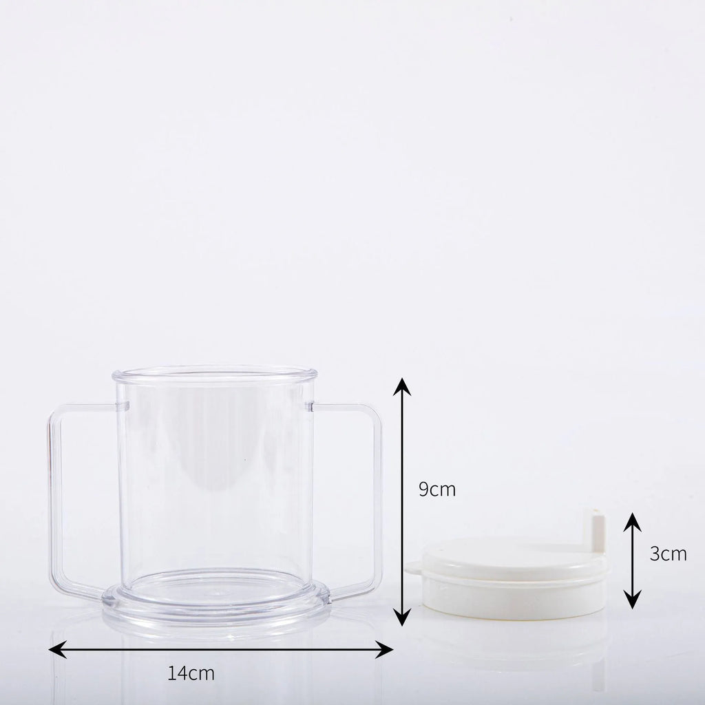 Transparent plastic spill-proof drinking cup with modern design