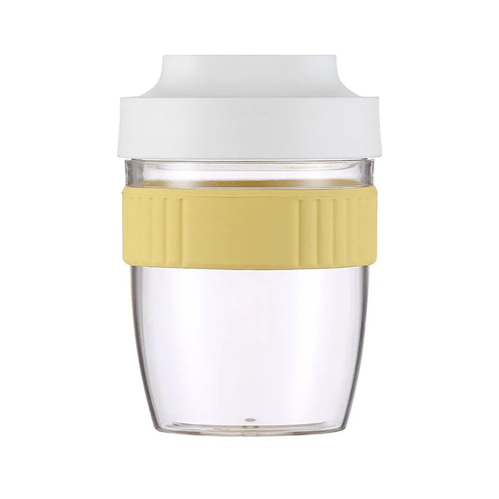 Green plastic salad cup with sealing lid and built-in spoon, 480ml capacity