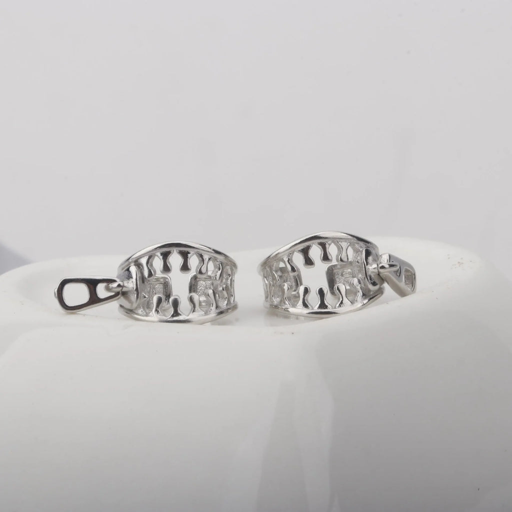Copper geometric ear bone clip with linear patterns and zipper fastening in ES862 colour