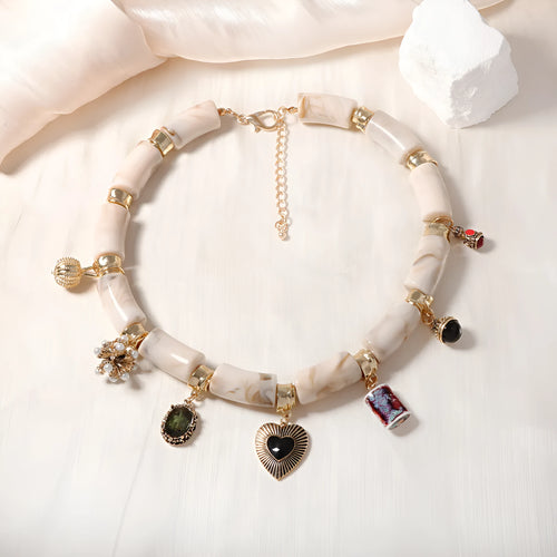 Heart-shaped bamboo resin pendant necklace with electroplated metallic finish