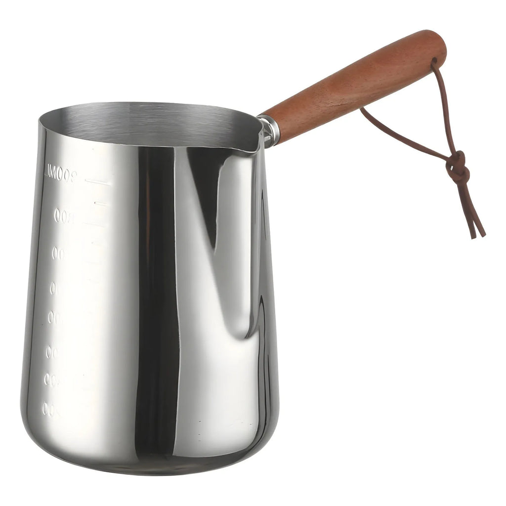 Stainless steel garland coffee cup with wooden handle and measuring scale for latte art
