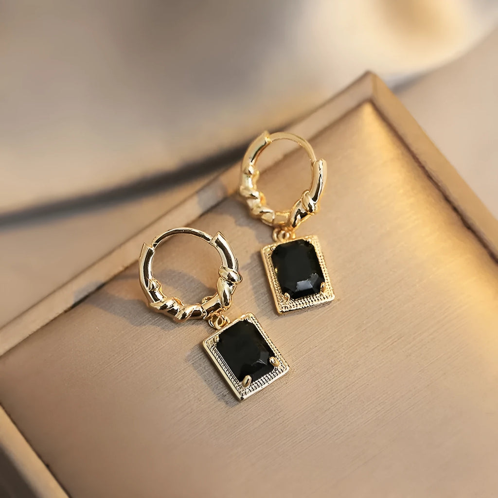 Geometric quadrilateral copper earrings with black zircon setting in French court retro style
