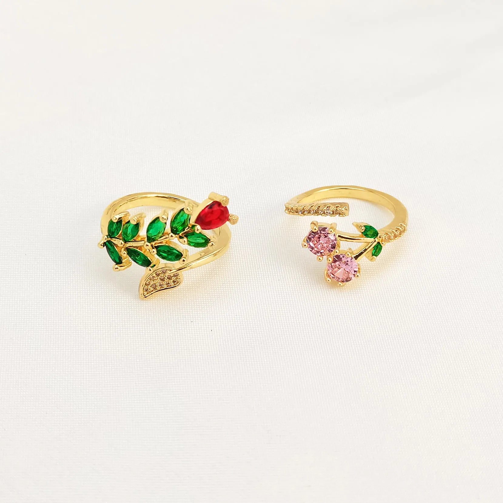 Copper geometric open ring with leaf design and micro inlaid detailing on finger