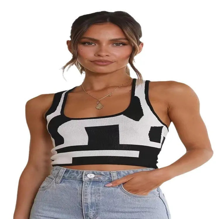 Women's U-neck camisole vest in polyester fabric with exposed navel street fashion styling