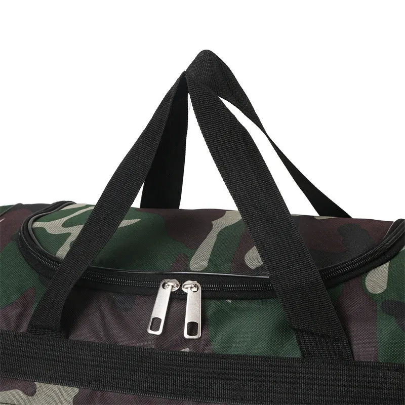 Camouflage waterproof fabric luggage bag with under 20L capacity and striped polyester lining
