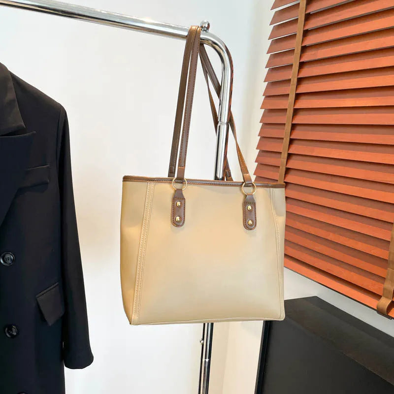 Niche Korean style horizontal square shoulder underarm bag in PU leather, shown in black.