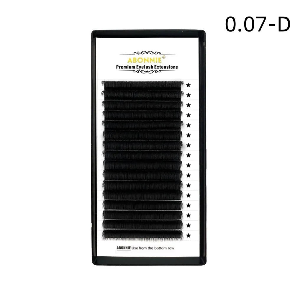 16-row dense false eyelashes made from mink hair showing multiple thickness and length options