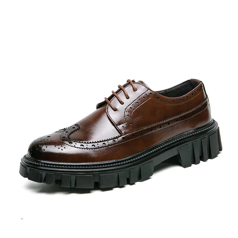 Men's black brogue leather shoes with round toe and traditional brogue detailing