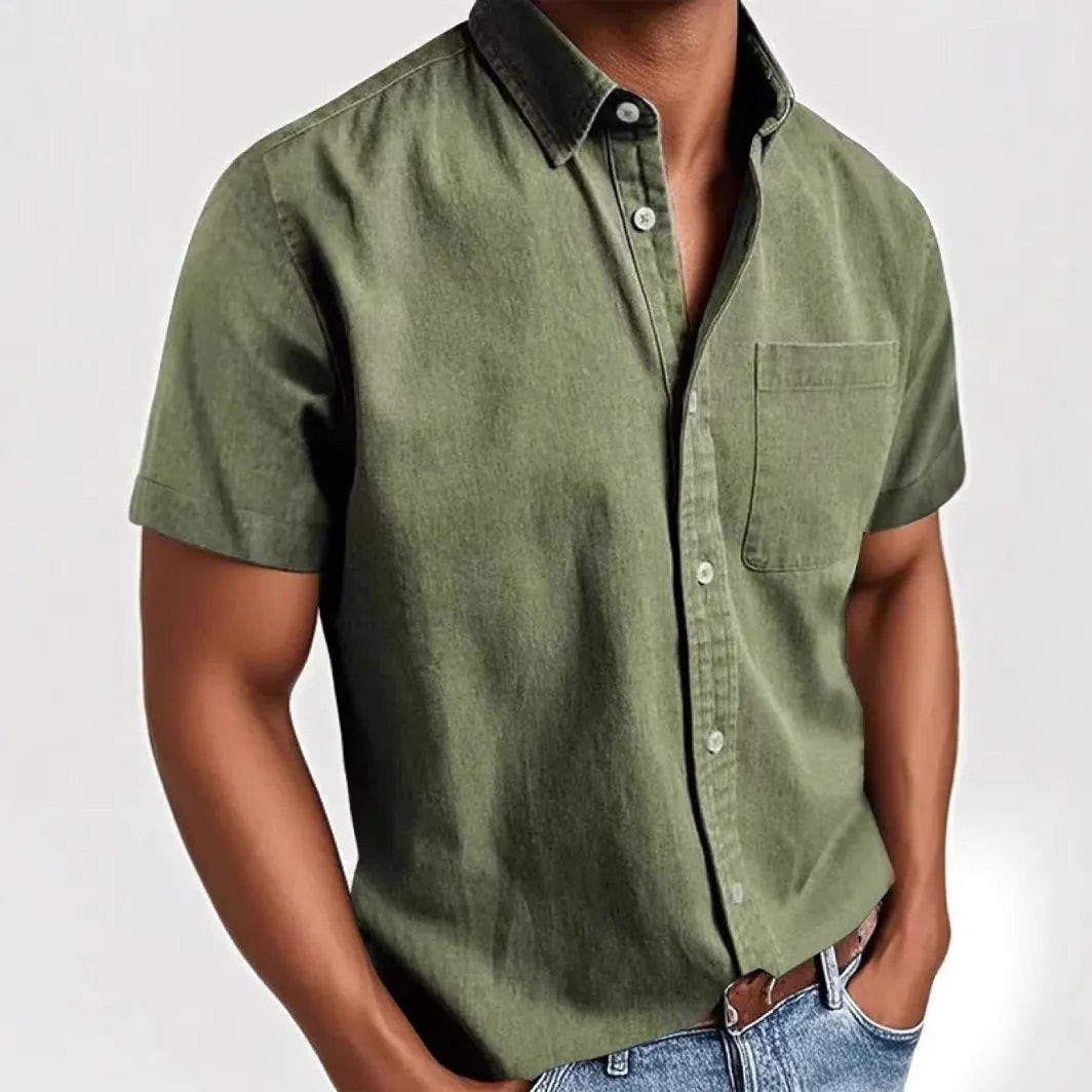 Men's single-breasted short sleeve shirt in loose cardigan style with cotton blend fabric