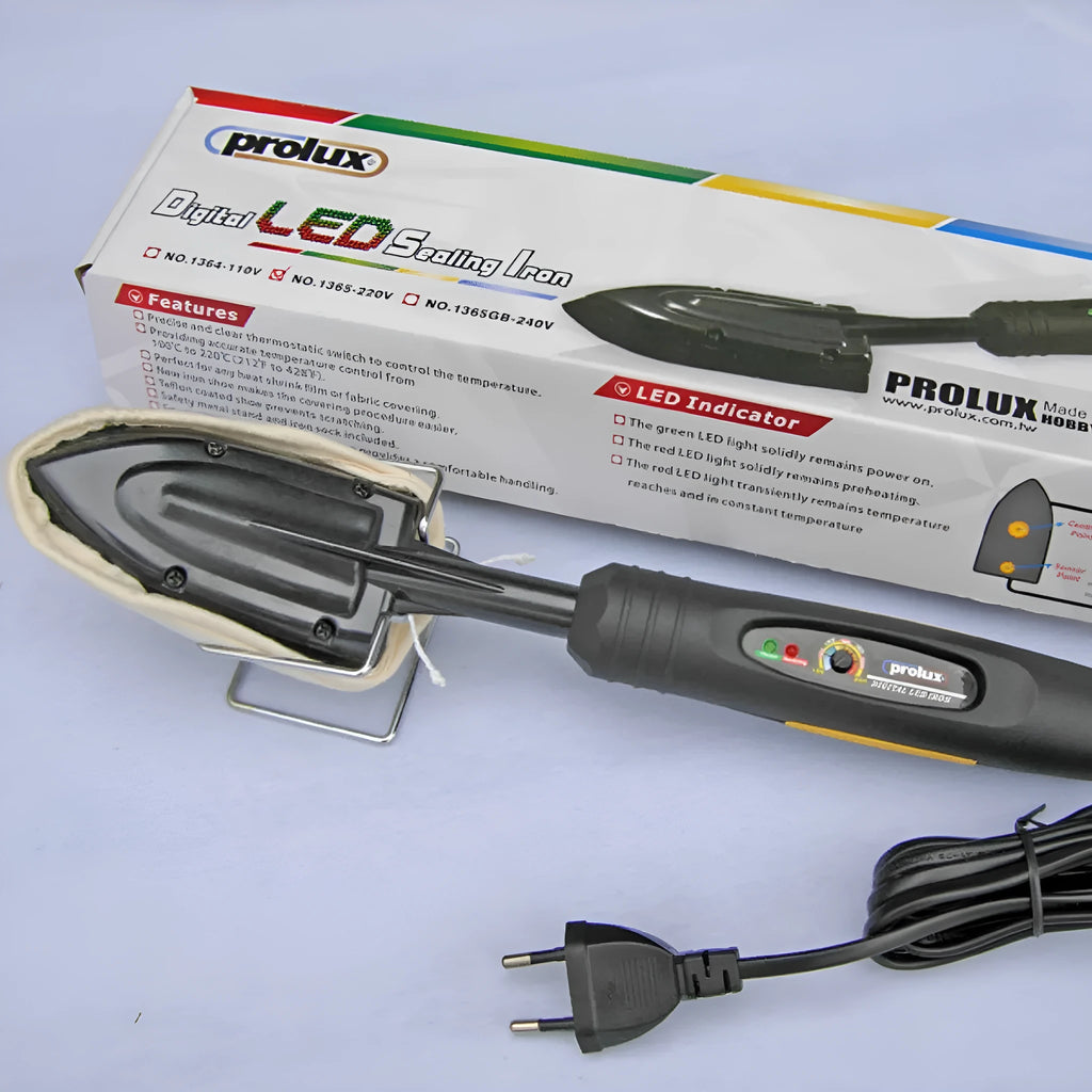 Electronic temperature control iron with PTFE-coated plate for skin model styling