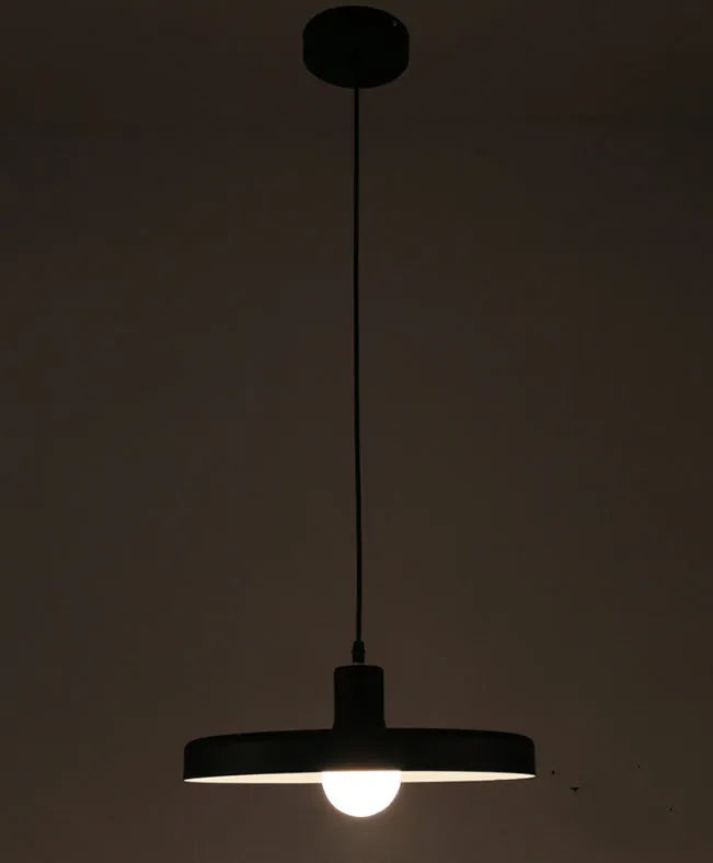 Aluminium alloy ceiling chandelier light for café or restaurant in black or white colour.
