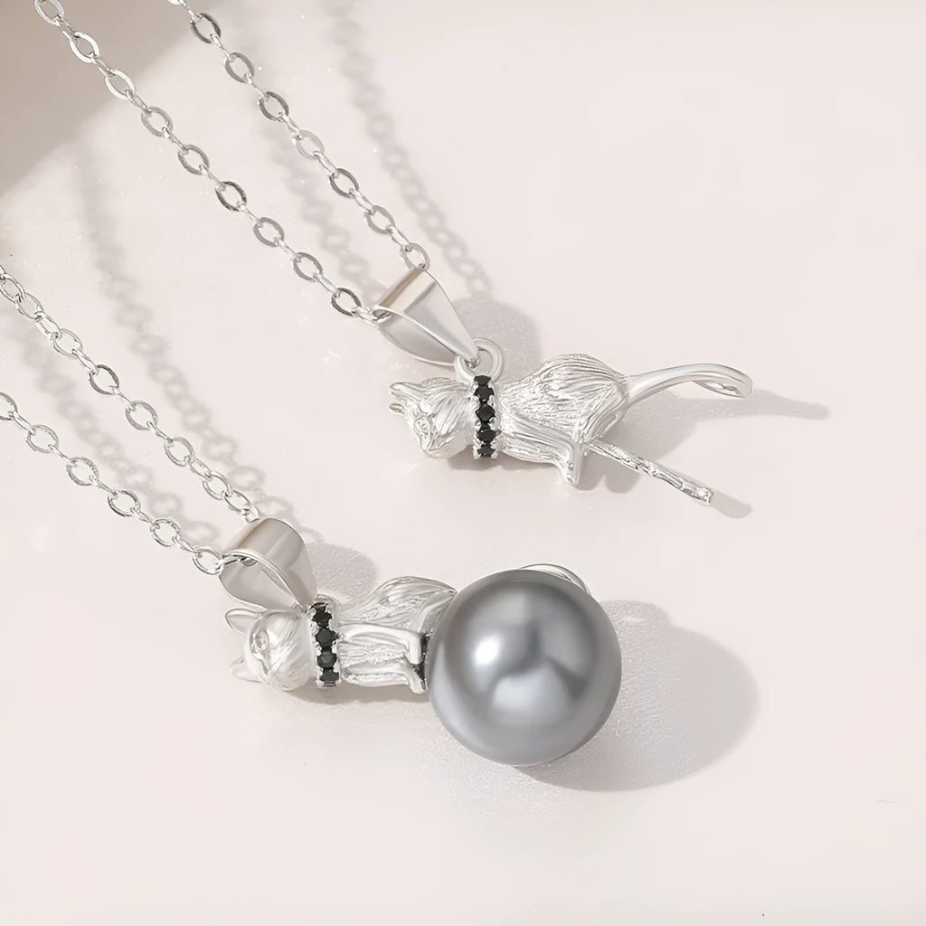 925 sterling silver cat pendant necklace with clavicle-length chain