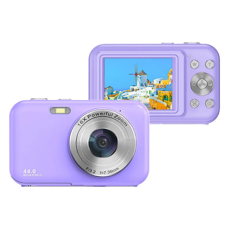 Children's digital camera with 2.4-inch screen in black, green, pink or purple colours