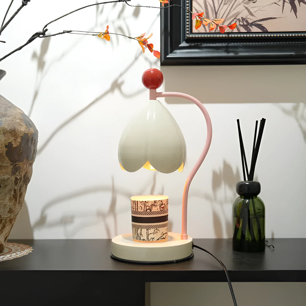 Linglan modern style melting wax fragrance lamp with metal holder on a desk.