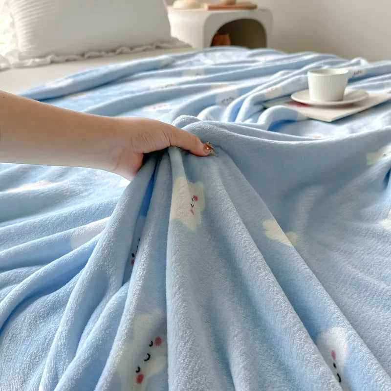 Class A milk velvet blanket in light coffee bear colour, double-sided brushed finish, cartoon anime pattern, size 150x200cm