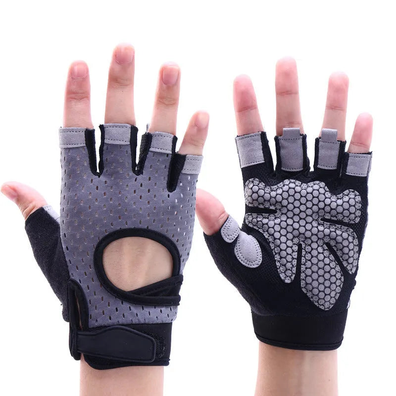 Nylon fitness gloves in black with wristband for dumbbell and horizontal bar exercises