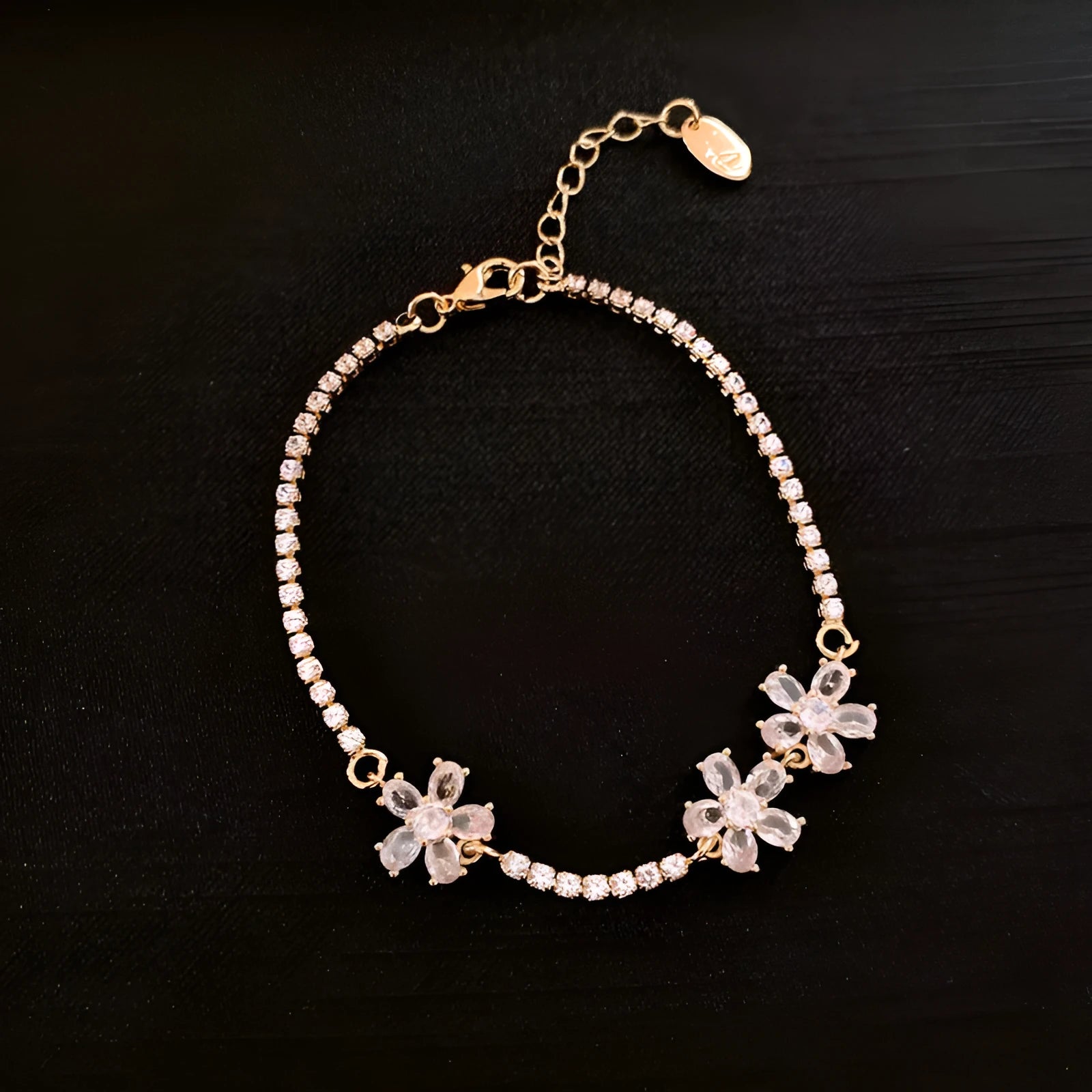 Women's gold geometric bracelet with zircon inlay and quadrilateral design on copper