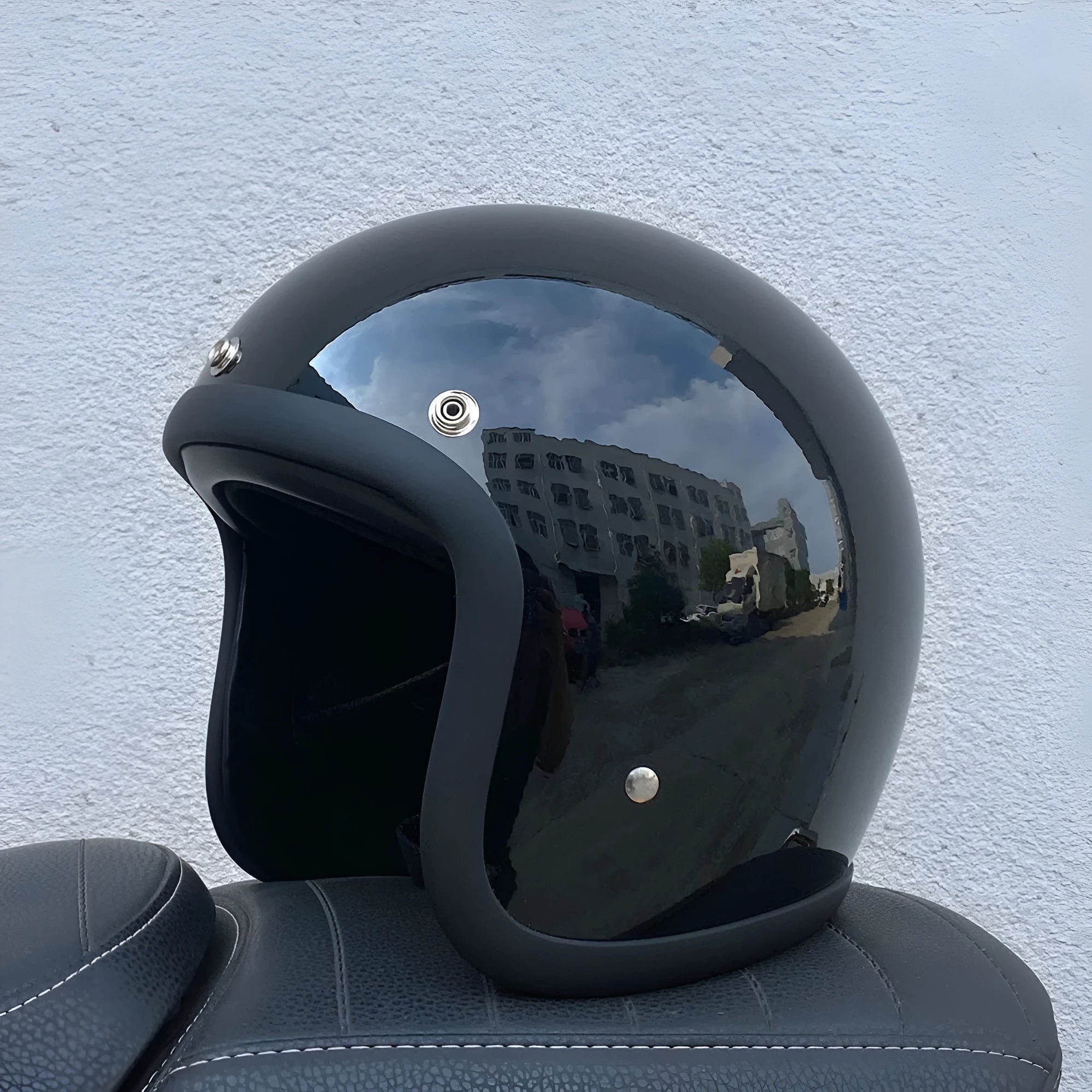 FRP retro half motorcycle helmet shown in various colours for electric bike commuting
