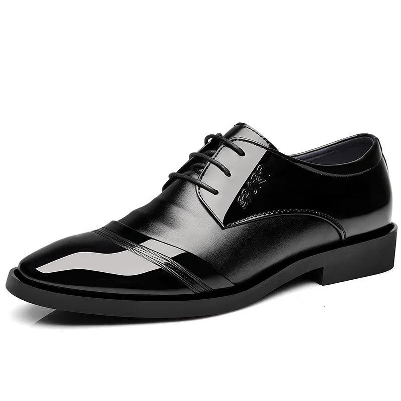 Men's casual Korean pointed PU leather shoes with stitching detail and rubber sole