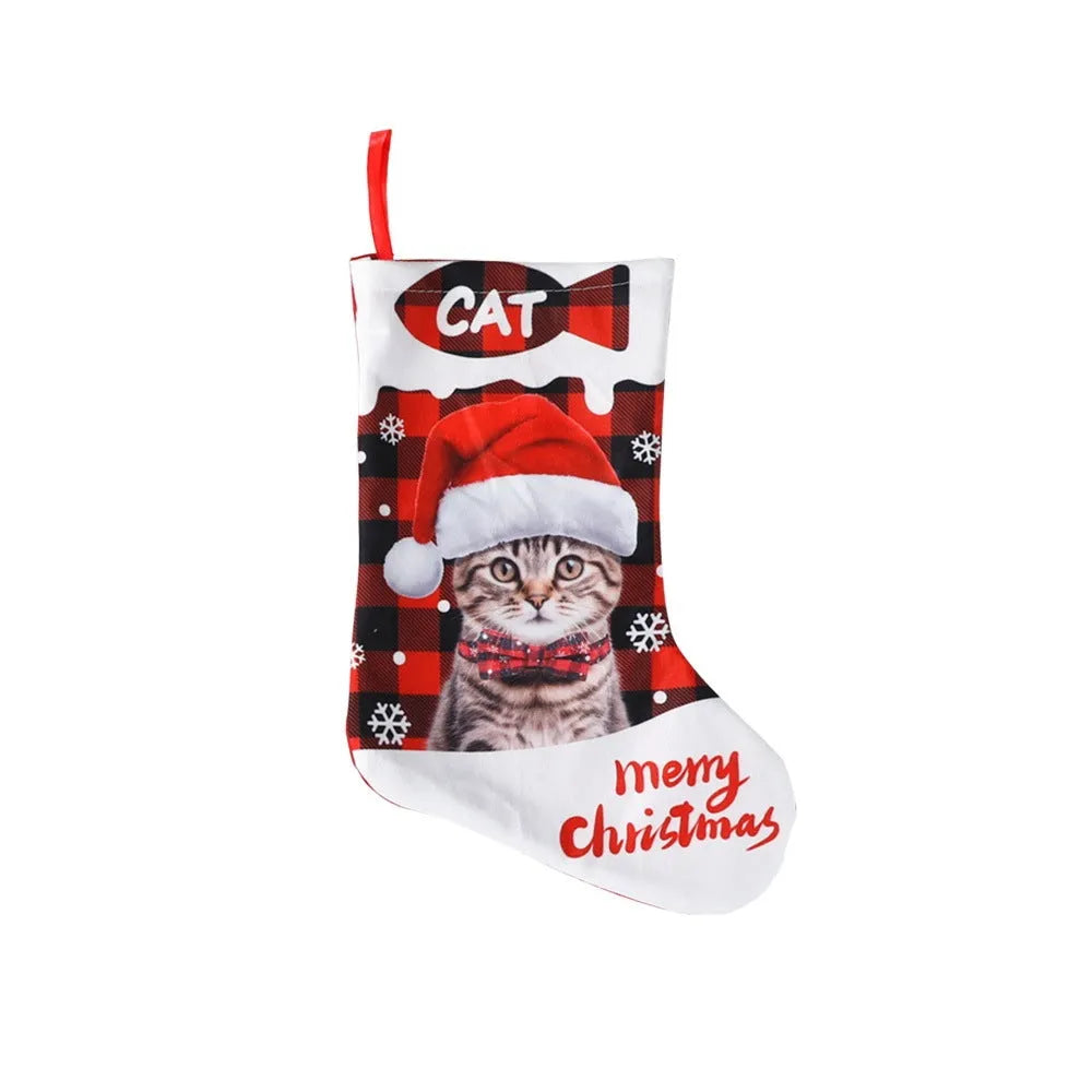 Green and black plaid cat cloth Christmas decoration measuring 26x36cm with Puppy Cat design