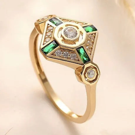 Square geometric women's ring in lvzuan green colour on a white background.